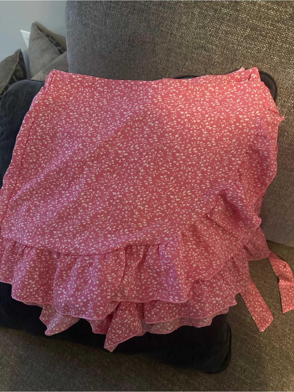 SHEIN Pink Floral Ruffle Wrap Skort